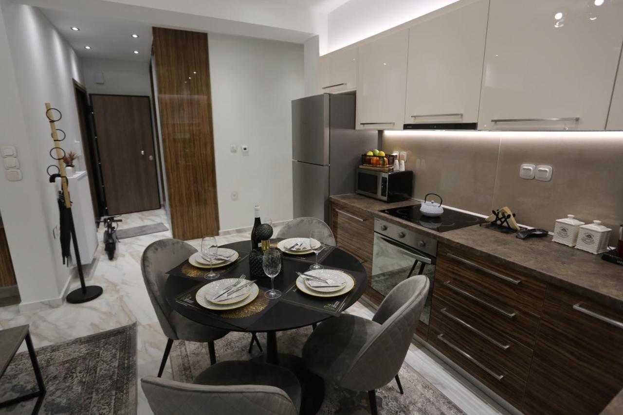 La Larissa Luxury Apartments Trekke Exteriör bild