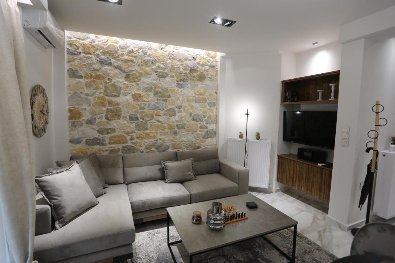 La Larissa Luxury Apartments Trekke Exteriör bild